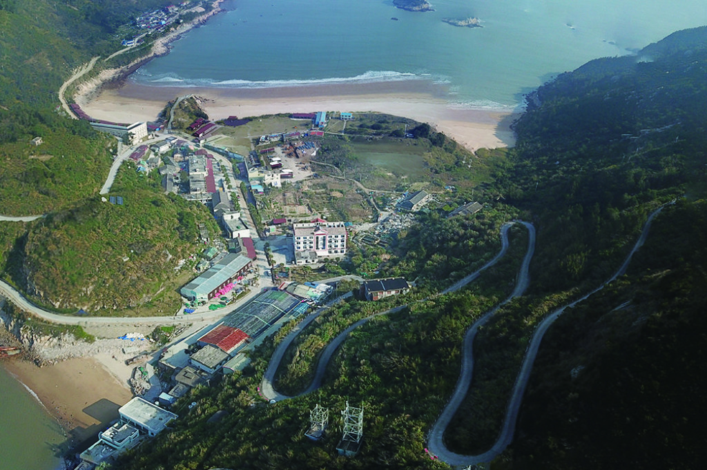 Hotel Nudibranch - A new eco-friendly landmark among sandy bays