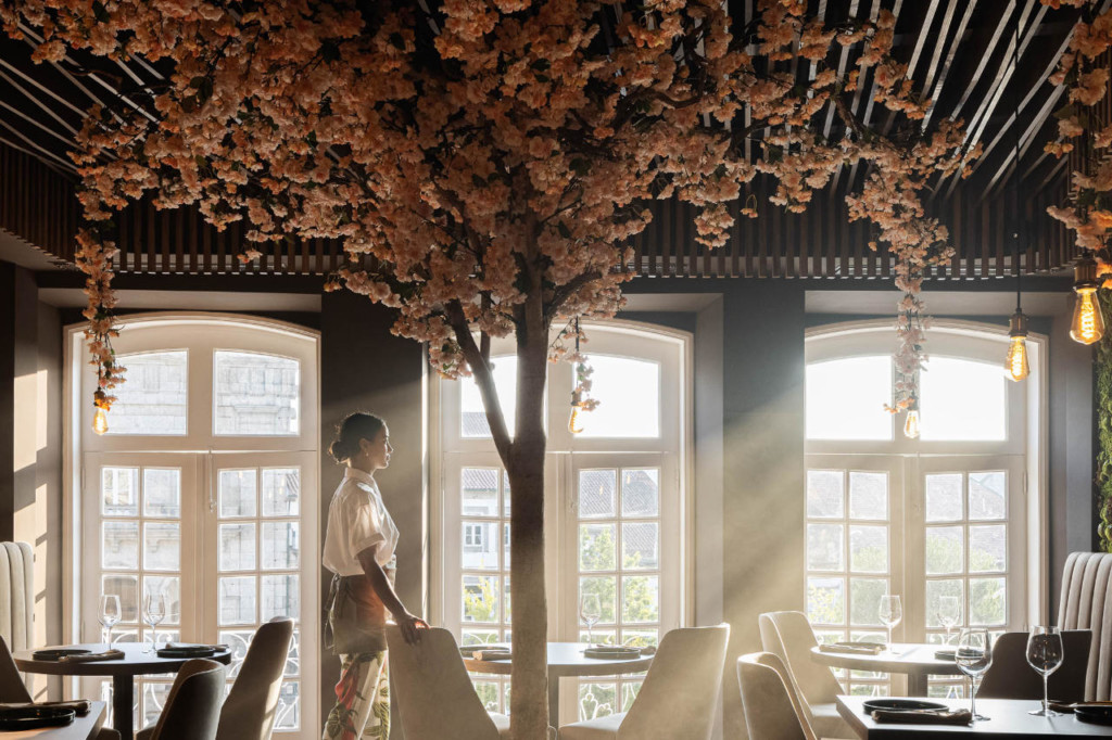 34 Restaurant by REM’A