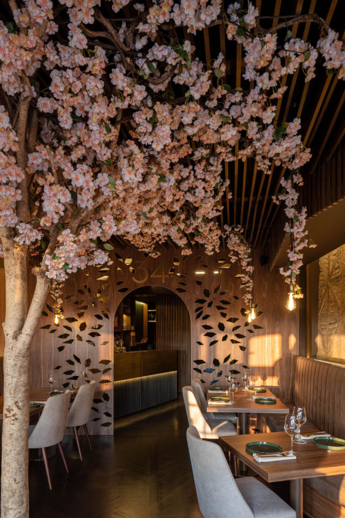 34 Restaurant by REM’A