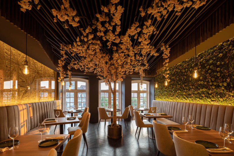 34 Restaurant by REM&rsquo;A