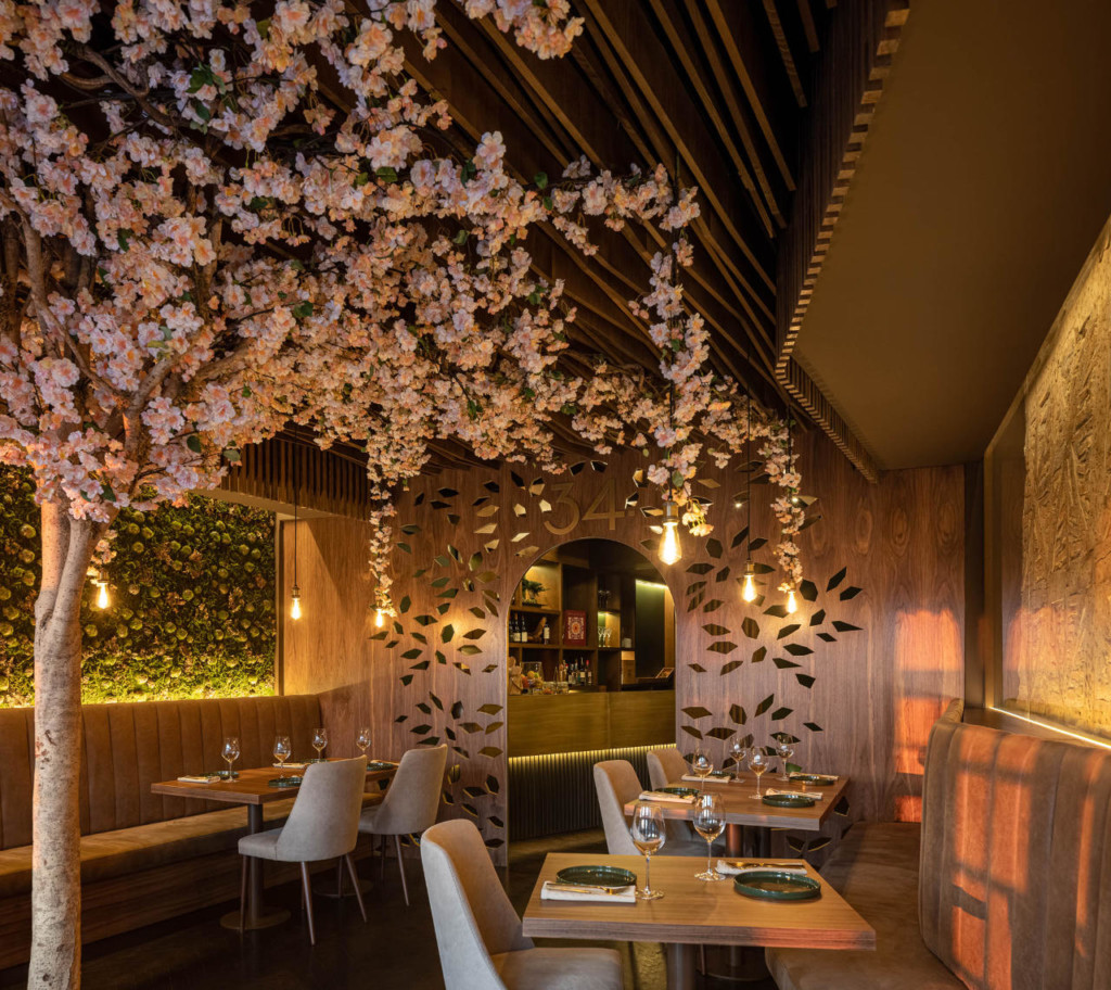 34 Restaurant by REM’A