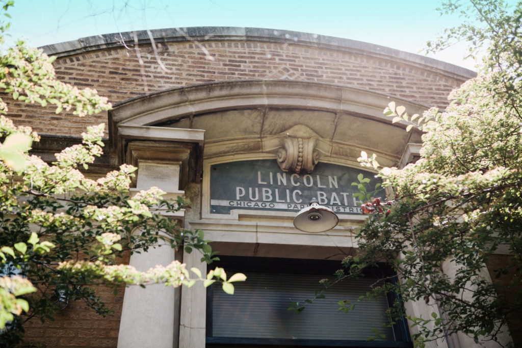 Wolcott Bathhouse by Searl Lamaster Howe Architects