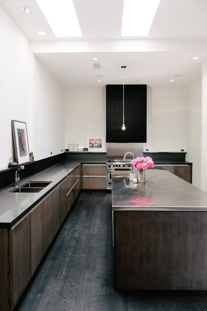 Wolcott Bathhouse by Searl Lamaster Howe Architects