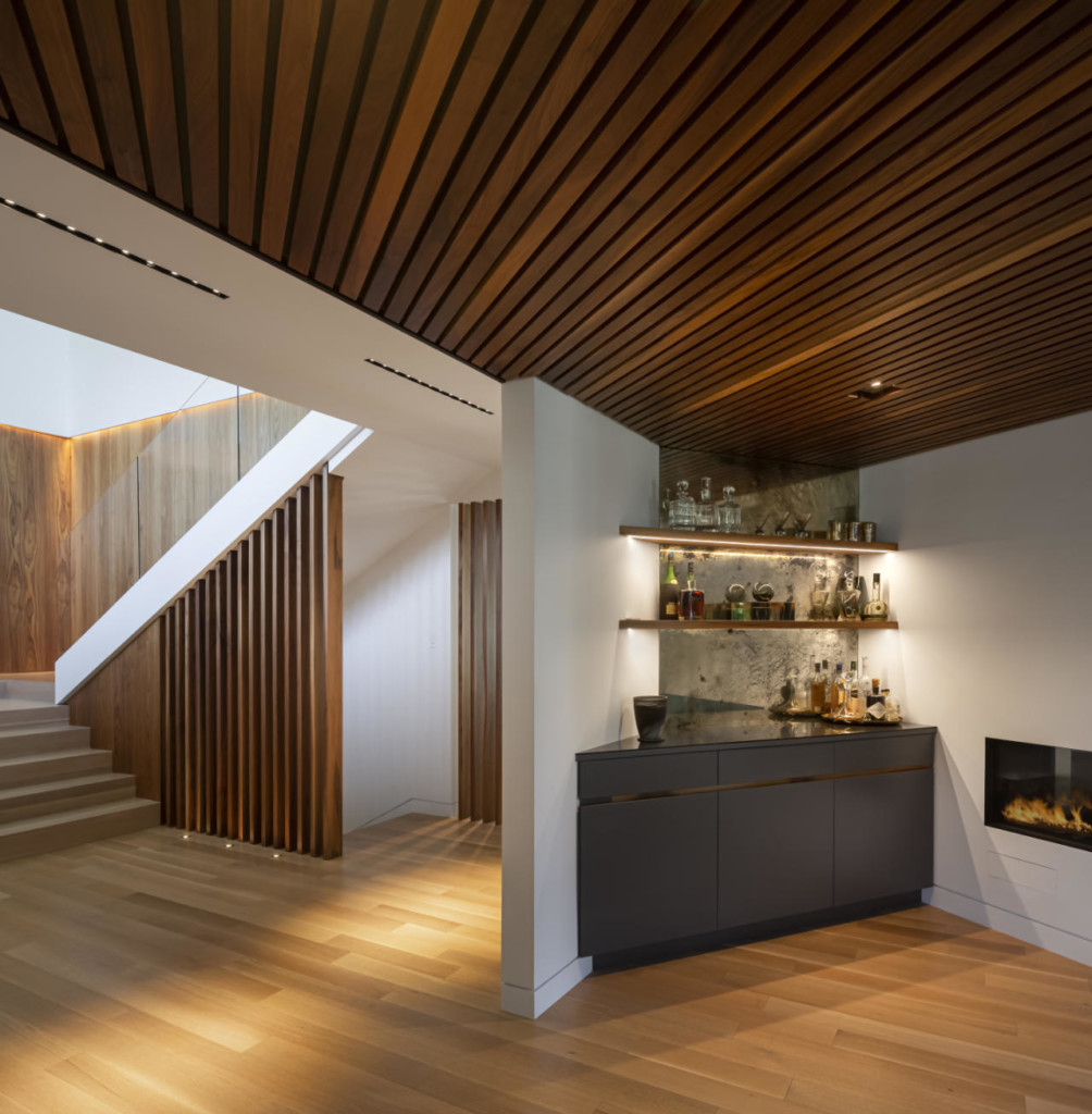 Mont-Royal Residence by MU Architecture