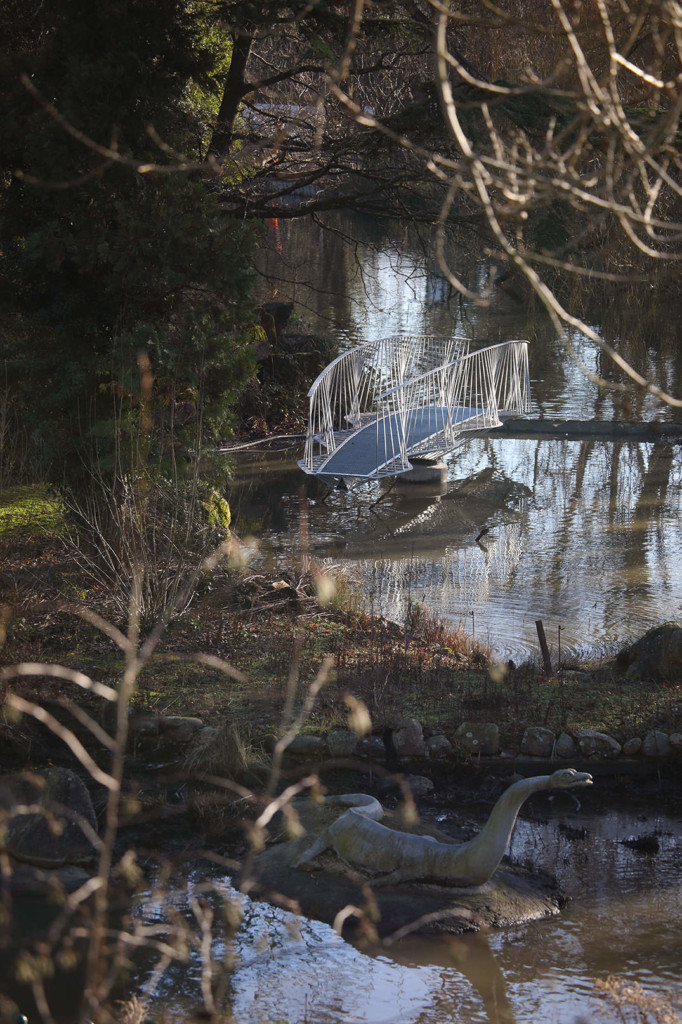Swing Bridge by Tonkin Liu