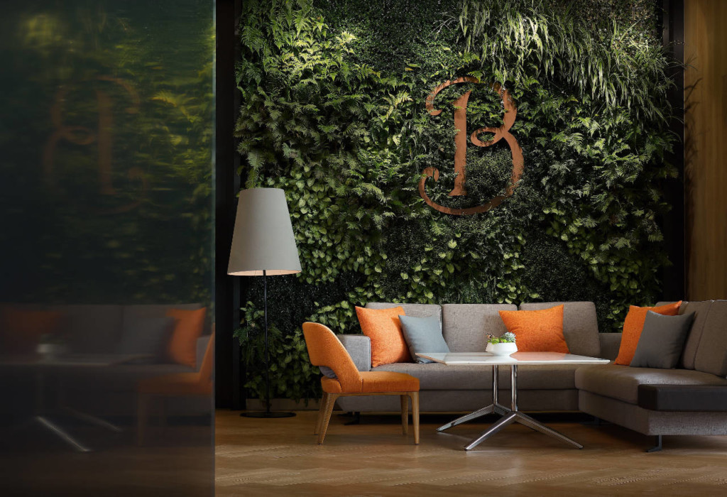 Reconstruction Design of Westin Pazhou Hotel by MOK Design