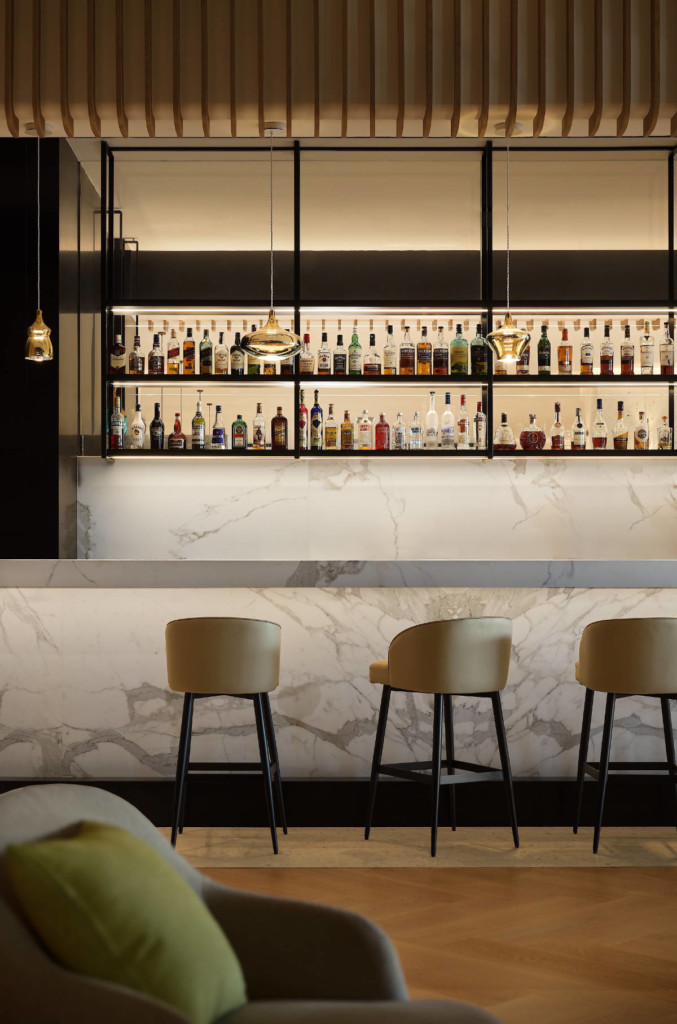 Reconstruction Design of Westin Pazhou Hotel by MOK Design