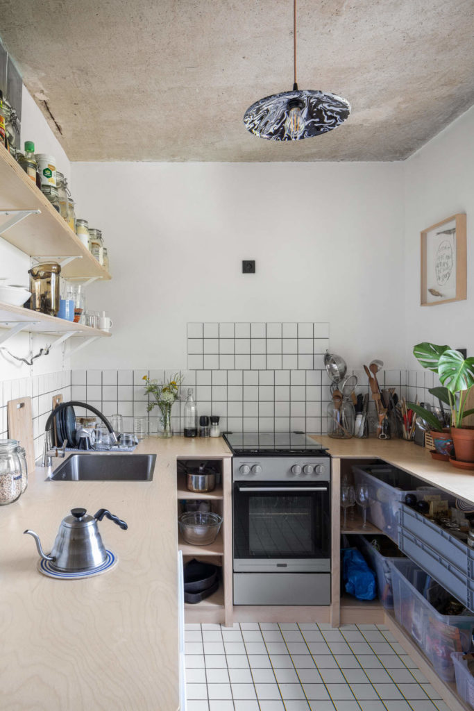 Painters´ Apartment by NEUHÄUSL HUNAL