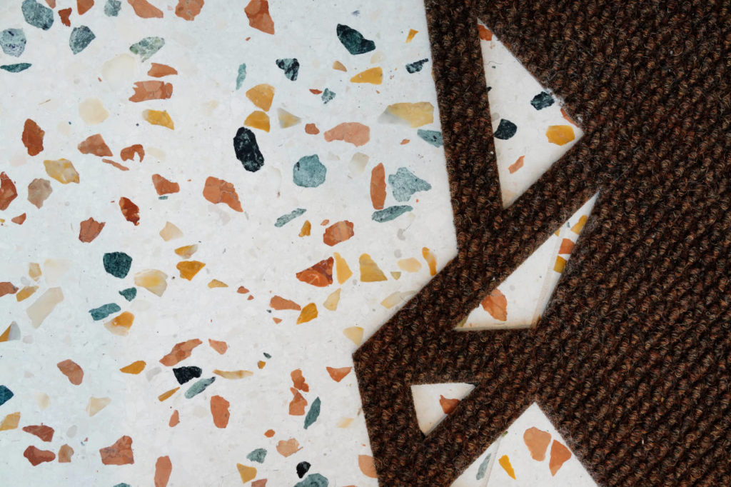 Garnier Residence by Dupont Blouin Architects