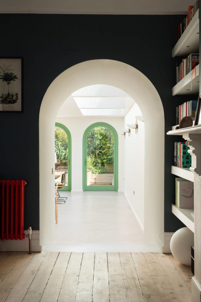 A Tuscan Veranda in London
