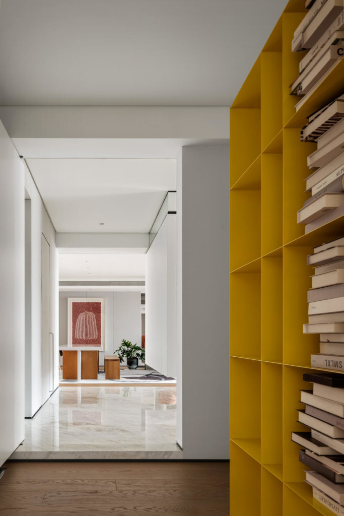 Lake Lantern - Minimalism defines Life