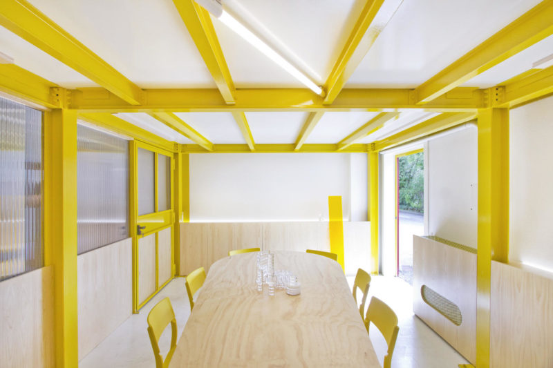 mini break (show) room by Francesca Perani