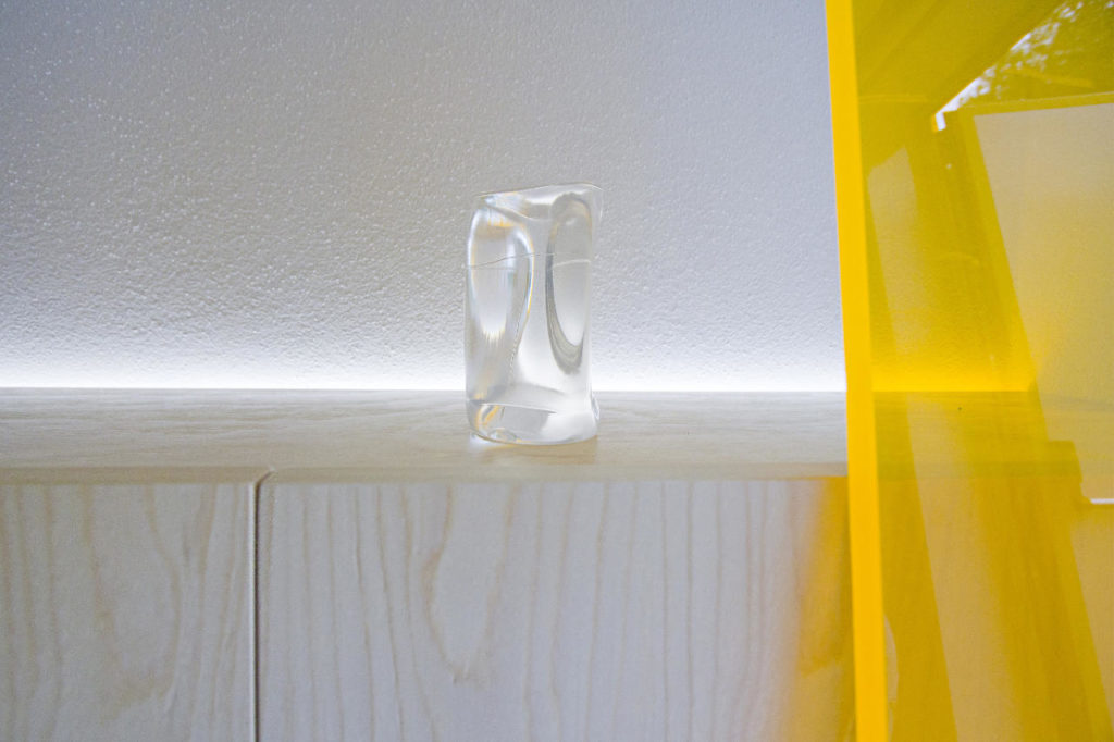 mini break (show) room by Francesca Perani