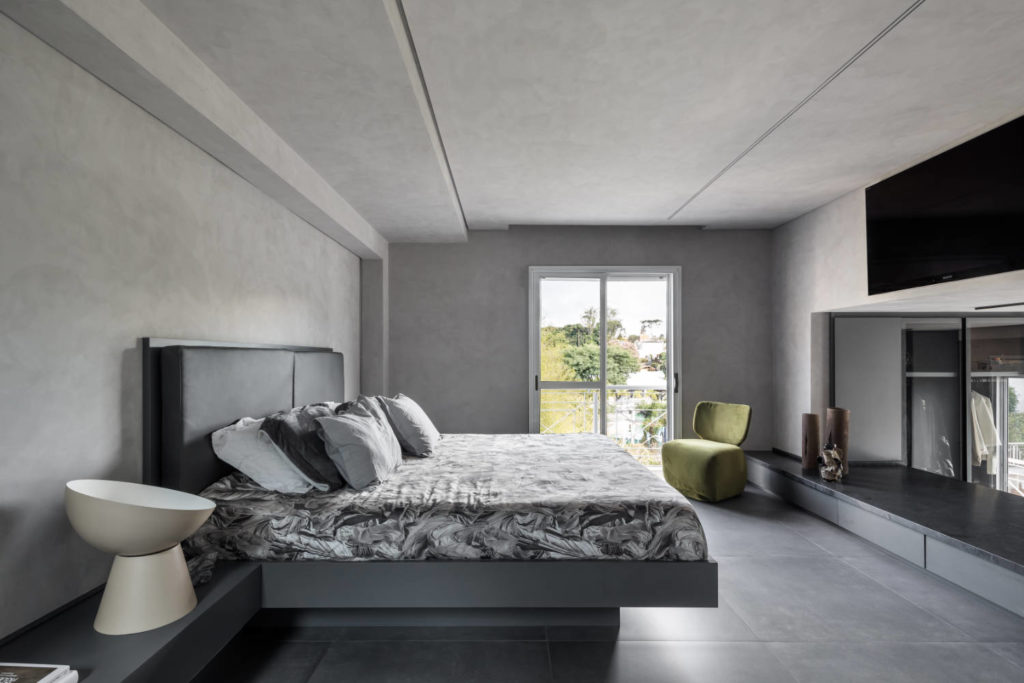 STS residence by Schuchovski Arquitetura