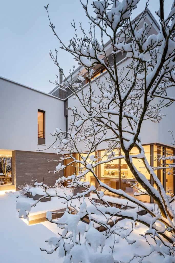 House LW27 by Stephan Maria Lang Architects