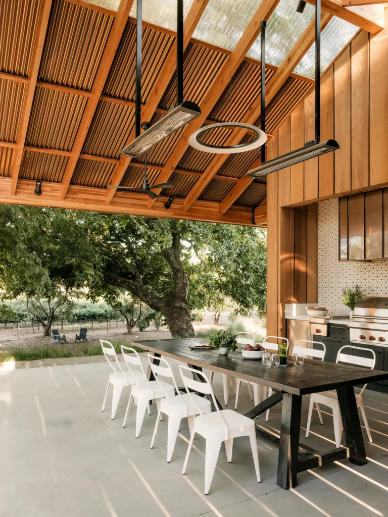 The barn's open-air dining area allows the clients, who entertain regularly, to embrace the al fresco ambiance.