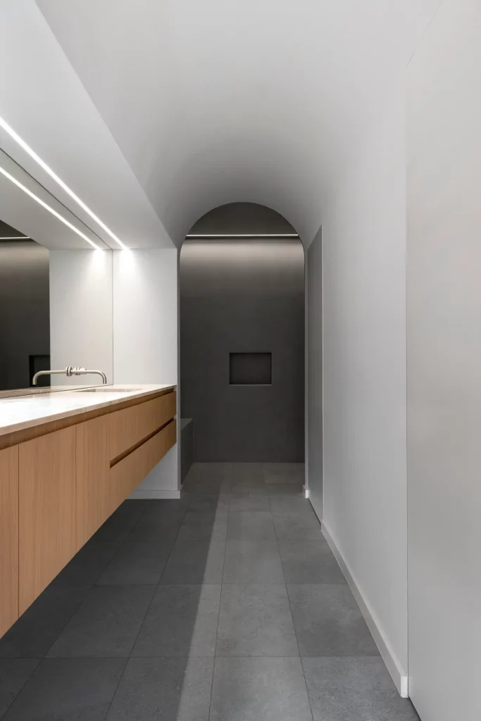 South Hill House - Renovation, restoration, and addition to an older brick home