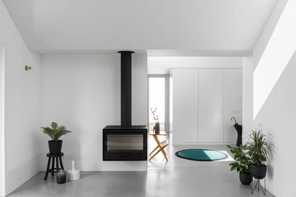 House in Sta Joana by NU.MA